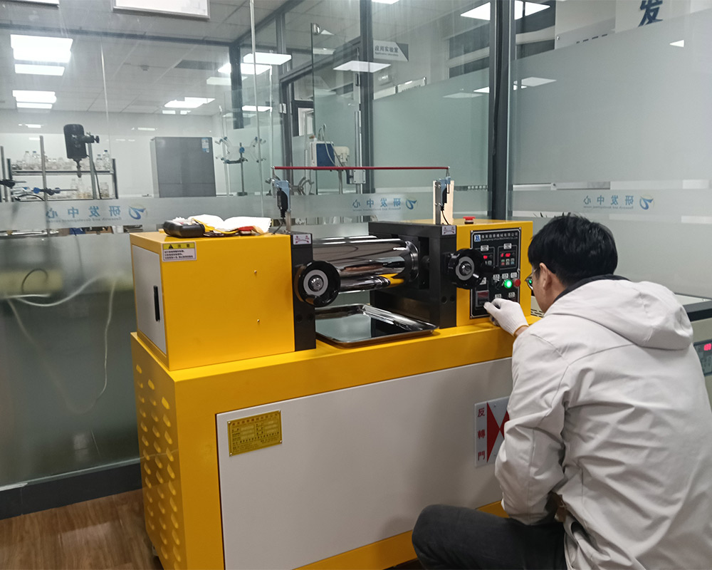 山東海曦新材料采購錫華雙輥開煉機賦能穩定劑研發測試